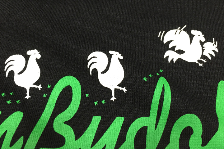 パッカーンニワトリTシャツ