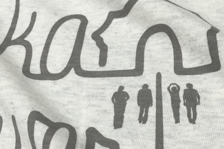 シルエットTシャツ